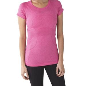 LULULEMON ATHLETICA  Swiftly Tech Short Sleeve Size 4